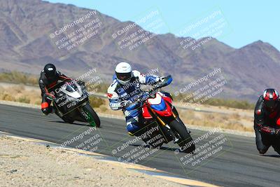 media/Mar-12-2022-SoCal Trackdays (Sat) [[152081554b]]/Turn 14 Inside (155pm)/